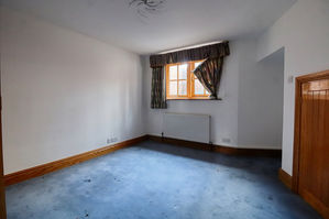 Bedroom- click for photo gallery